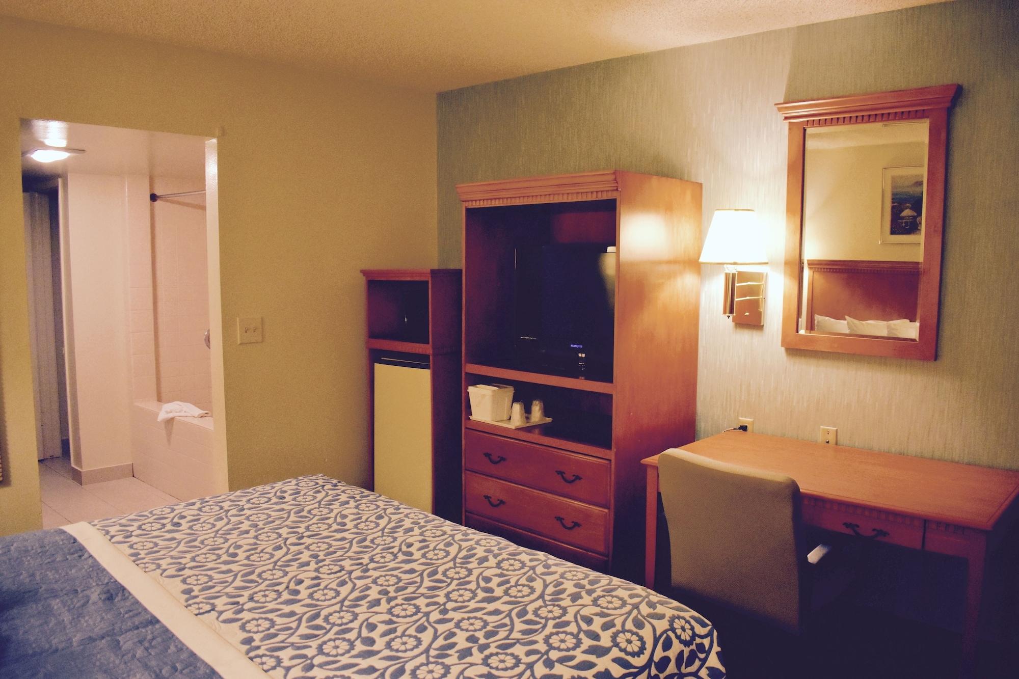 Days Inn By Wyndham Anaheim Near The Park Exterior foto
